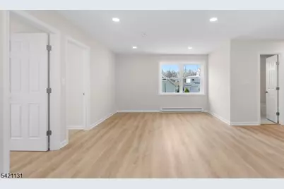 127 Main St #2B, Bloomingdale, NJ 07403 - Photo 3