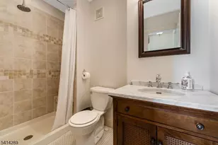 68 W Main St, Clinton, NJ 08809 - Photo 15