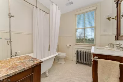 68 W Main St, Clinton, NJ 08809 - Photo 25