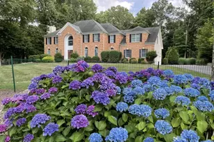 18 Shadowbrook Way, Randolph Township, NJ 07945 - Photo 3