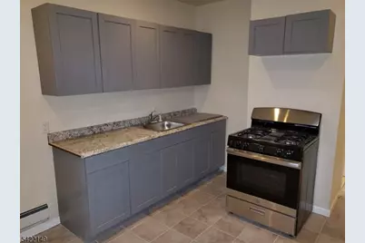 418 Woodside Ave #1, Newark, NJ 07104 - Photo 3