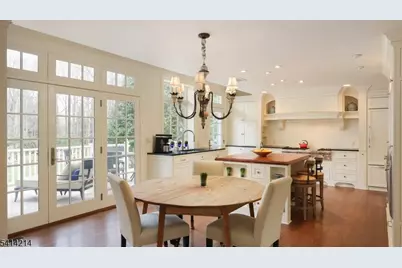 11 Fenimore Dr, Scotch Plains Township, NJ 07076 - Photo 9