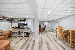 157 Oakwood Ave, North Haledon, NJ 07508 - Photo 25