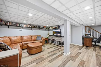 157 Oakwood Ave, North Haledon, NJ 07508 - Photo 27