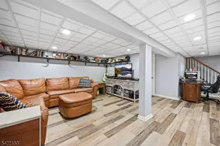 157 Oakwood Ave, North Haledon, NJ 07508 - Photo 27