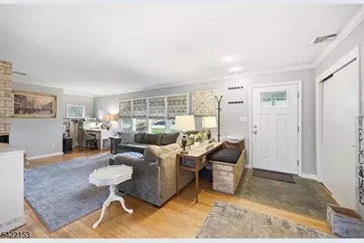 157 Oakwood Ave, North Haledon, NJ 07508 - Photo 5