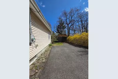 36 Julie Ln, Greenwood Lake, NY 10926 - Photo 7