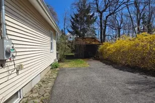 36 Julie Ln, Greenwood Lake, NY 10926 - Photo 7