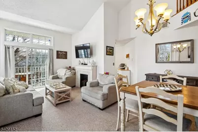 1317 Paddington Rd, Mahwah, NJ 07430 - Photo 3