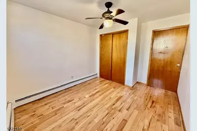 46 Frances St, Clifton, NJ 07014 - Photo 5