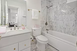 20766 Shearwater Ct, Jersey City, NJ 07305 - Photo 15