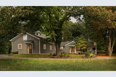 35 Woodledge Rd, Watchung, NJ 07069 - Photo 3