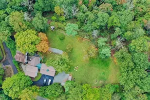 35 Woodledge Rd, Watchung, NJ 07069 - Photo 1