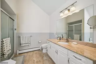 407 Mountain Way, Parsippany, NJ 07950 - Photo 35