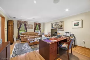 407 Mountain Way, Parsippany, NJ 07950 - Photo 5