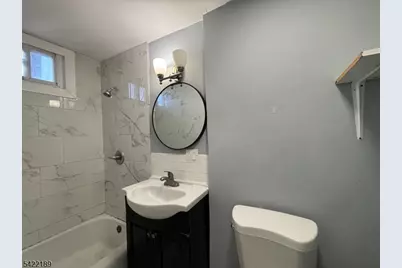 516 E Jersey St, Elizabeth, NJ 07206 - Photo 5