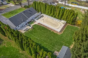 13 Hillside Dr, Clinton, NJ 08809 - Photo 33