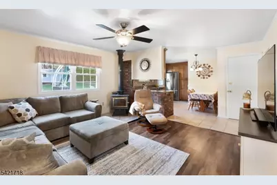 13 Hillside Dr, Clinton, NJ 08809 - Photo 5