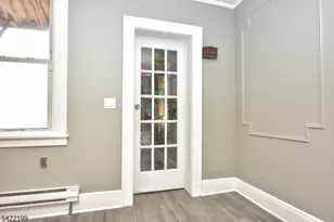 36 Park Ave, Rutherford, NJ 07070 - Photo 3