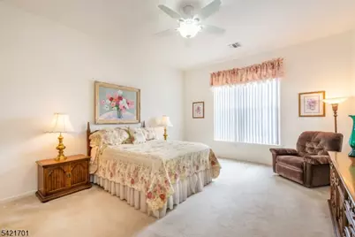 703 Four Seasons Dr #703, Wayne, NJ 07470 - Photo 13