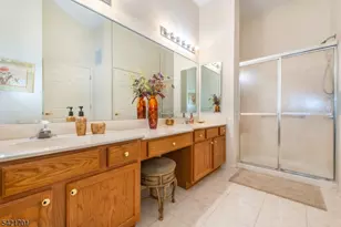 703 4 Seasons Dr, Wayne, NJ 07470 - Photo 15