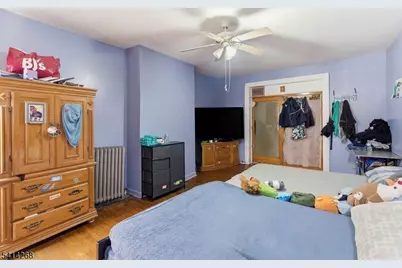 27 Jacques St, Elizabeth, NJ 07201 - Photo 9