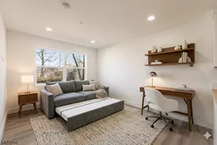 95 Shepherds Ln, Totowa, NJ 07512 - Photo 9