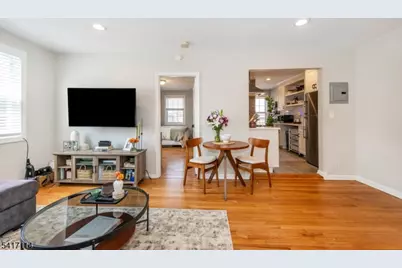 376 Claremont Ave #9, Montclair, NJ 07042 - Photo 5