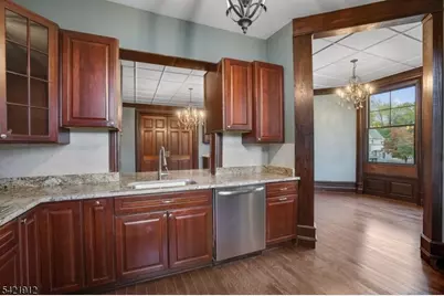 1 Franklin Pl #1, Morristown, NJ 07960 - Photo 11