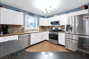 20 Park Ave, Lopatcong Township, NJ 08865 - Photo 13