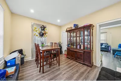 44 State St, East Orange, NJ 07017 - Photo 11