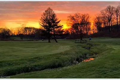 618 Fairway Dr, Union Township, NJ 07083 - Photo 43