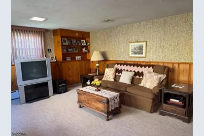 618 Fairway Dr, Union Township, NJ 07083 - Photo 29