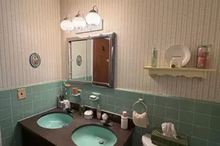 618 Fairway Dr, Union Township, NJ 07083 - Photo 27