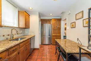 31 Windsor Rd, Clifton, NJ 07012 - Photo 13