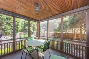 31 Windsor Rd, Clifton, NJ 07012 - Photo 17