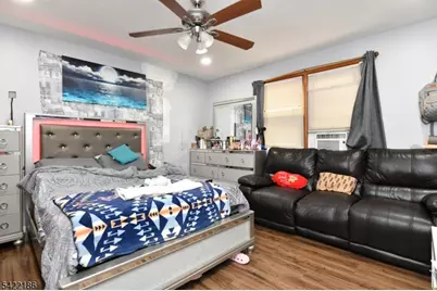 155 Lafayette St, Newark, NJ 07105 - Photo 3