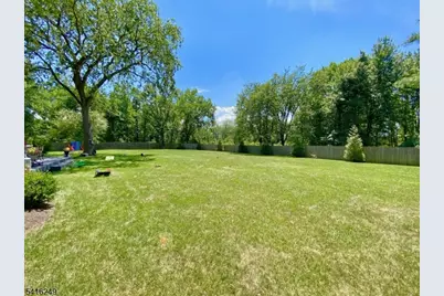 1 Dellmead Dr, Livingston, NJ 07039 - Photo 41