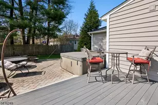 1 Dellmead Dr, Livingston, NJ 07039 - Photo 35