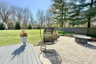 1 Dellmead Dr, Livingston, NJ 07039 - Photo 39