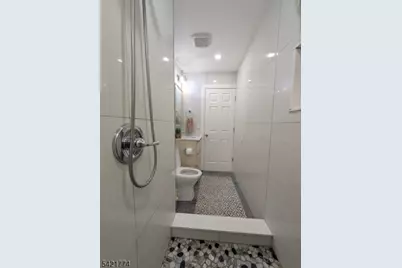 20 Dukes St, Kearny, NJ 07032 - Photo 11