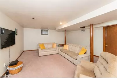 89 Oakland Ave, Rockaway Township, NJ 07866 - Photo 21