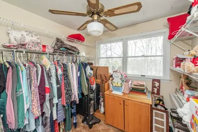 89 Oakland Ave, Rockaway Township, NJ 07866 - Photo 19