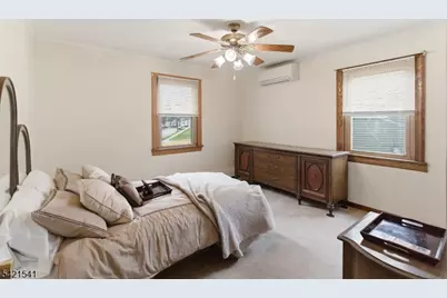 15 Roger Norton Pl, Cranford Township, NJ 07016 - Photo 9