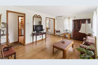 15 Roger Norton Pl, Cranford Township, NJ 07016 - Photo 3