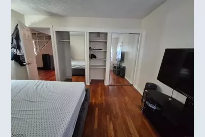 66 Independence Dr, Roselle, NJ 07203 - Photo 17