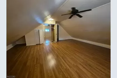 66 Independence Dr, Roselle, NJ 07203 - Photo 3