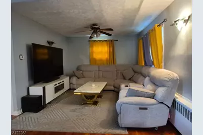 66 Independence Dr, Roselle, NJ 07203 - Photo 27