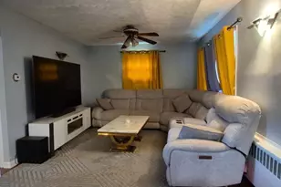 66 Independence Dr, Roselle, NJ 07203 - Photo 27