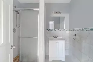 156 Crystal St, North Arlington, NJ 07031 - Photo 5